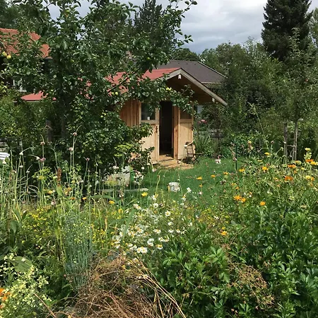 Daire Ferien Haus Am Feldgarten Mit 160 Qm Fuer 2 Bis 9 Personen