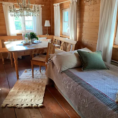 Daire Ferien Haus Am Feldgarten Mit 160 Qm Fuer 2 Bis 9 Personen *
